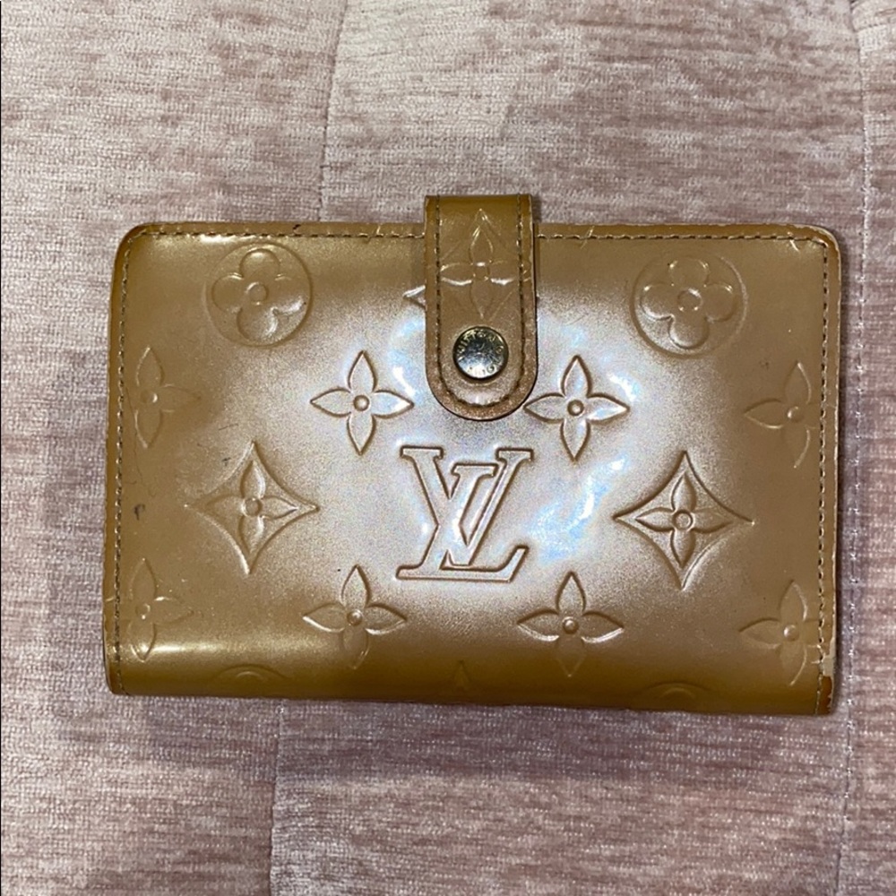 louis vuitton vernis monogram tan